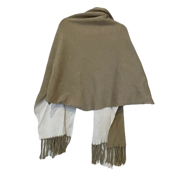 Calvin Klein oversize cardigan shall white tan dolman sleeve fringe one size - Picture 2 of 6
